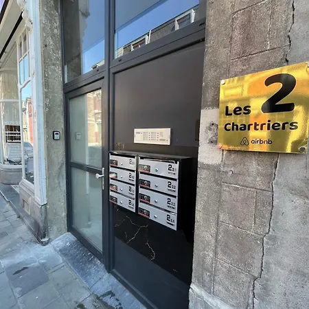 Cinestrings Appartamento Mons