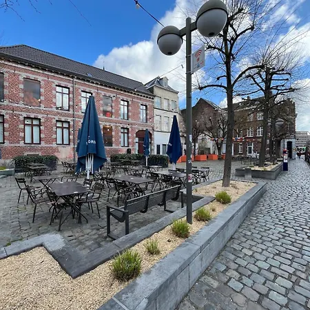 דירה Cinestrings מונס